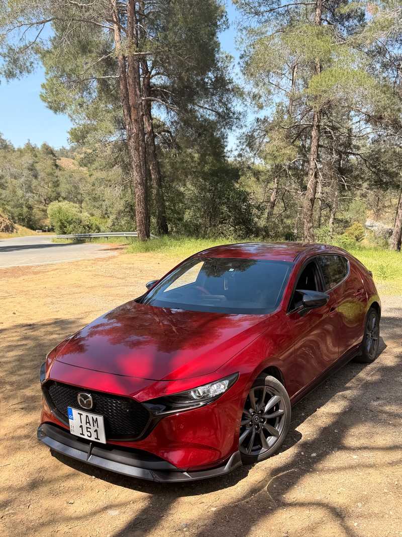 Mazda 3 1,5L 2021