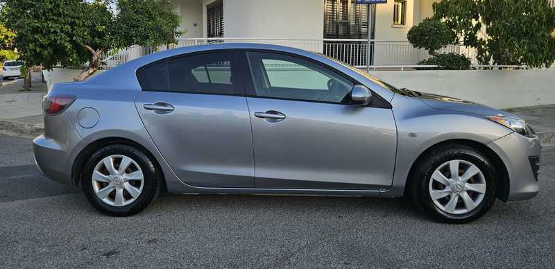 2011 Mazda Axela 1,5L 2011 Cyprus