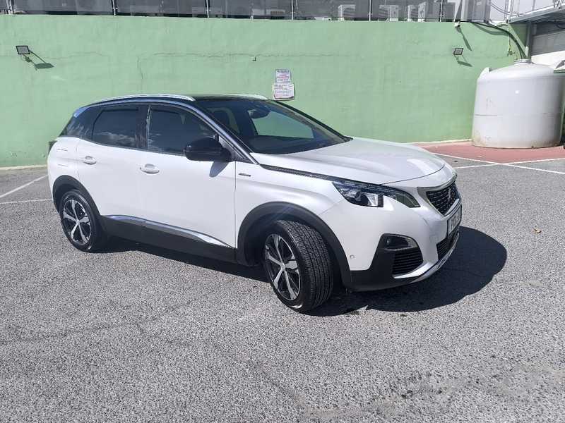 Peugeot 3008 2,0L 2021