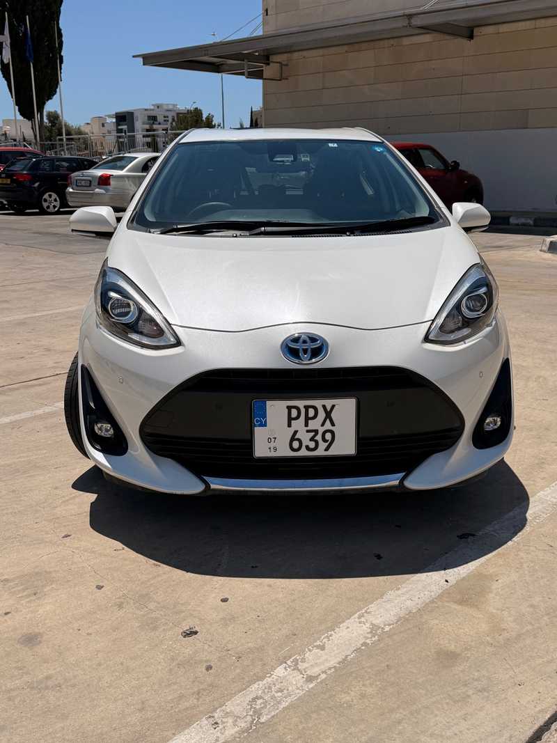 2019 Toyota Aqua 1,5L 2019 Cyprus