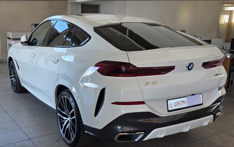 2022 BMW X6 3,0L 2022 Cyprus