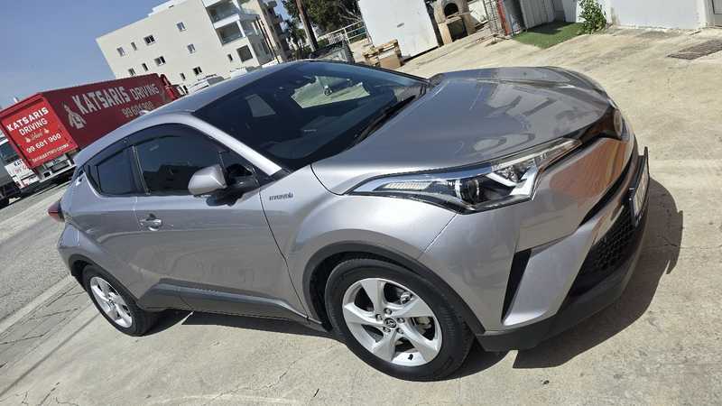 2017 Toyota C-HR 1,8L 2017 Cyprus