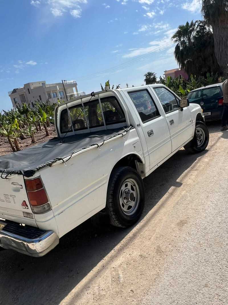 Isuzu Pick-up 2,4L 1992