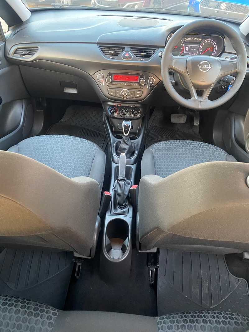 2017 Opel, Vauxhall Astra 1,4L 2017 Cyprus