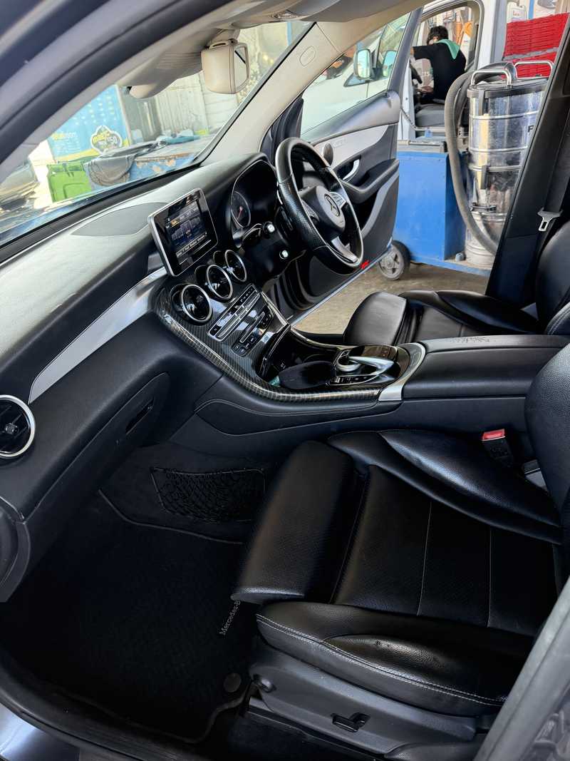 2016 Mercedes-Benz GLC-Class 2,5L 2016 Cyprus
