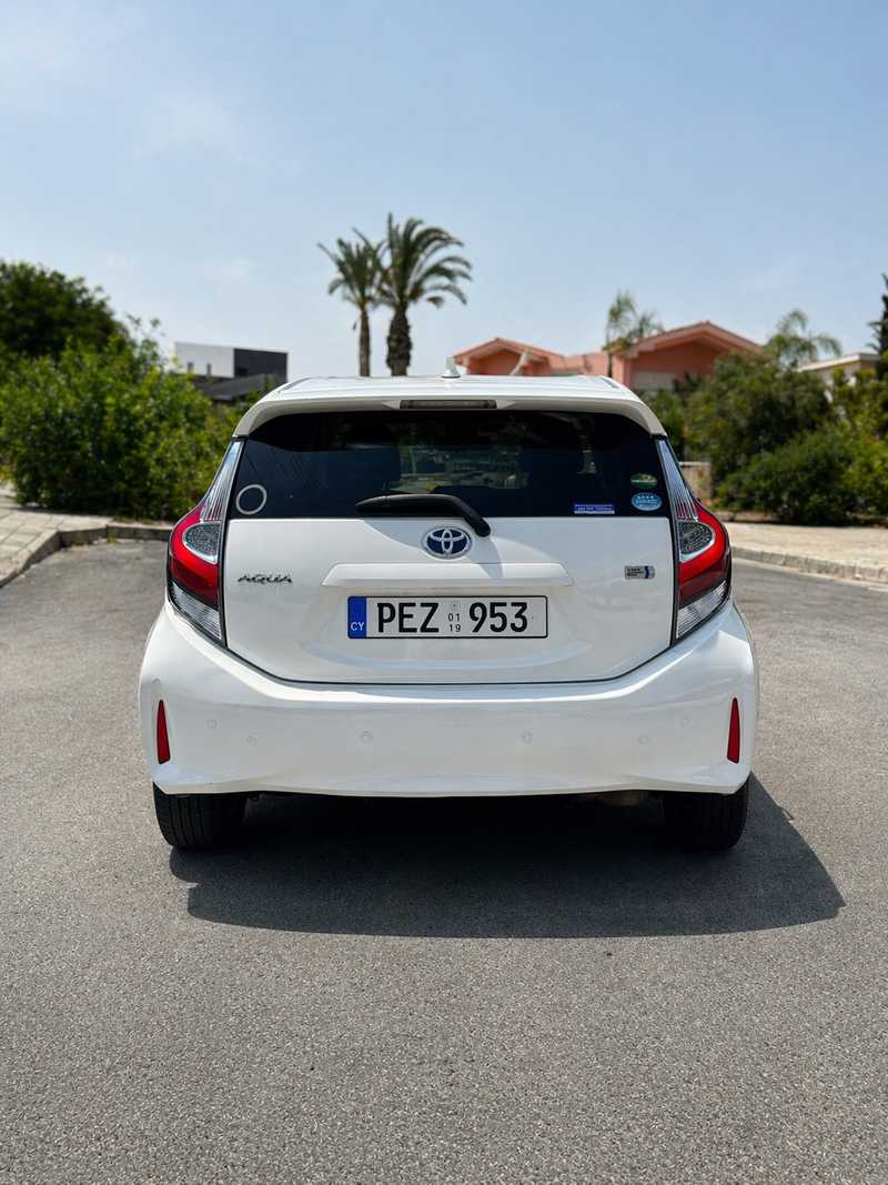 2019 Toyota Aqua 1,5L 2019 Cyprus