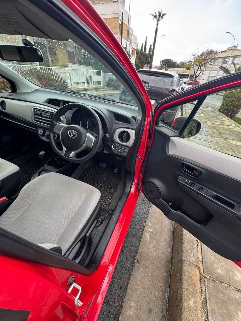 2014 Toyota Vitz 1,3L 2014 Cyprus