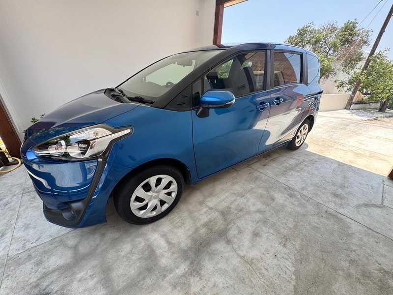 2016 Toyota Sienta 1,5L 2016 Cyprus