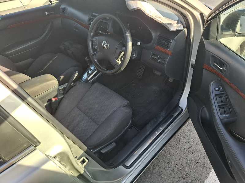 2005 Toyota Avensis 2,0L 2005 Cyprus