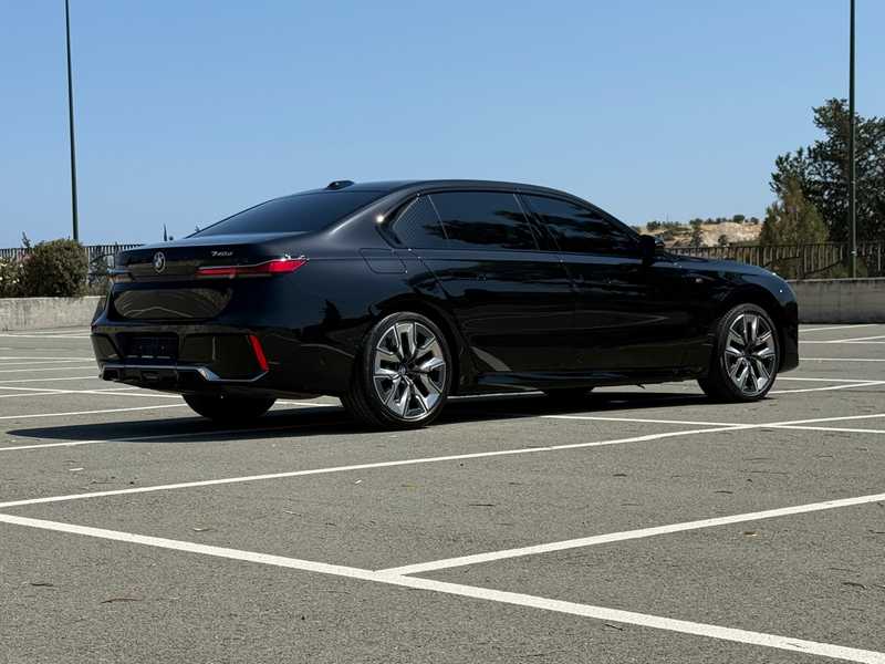 2023 BMW 7-Series 3,0L 2023 Cyprus