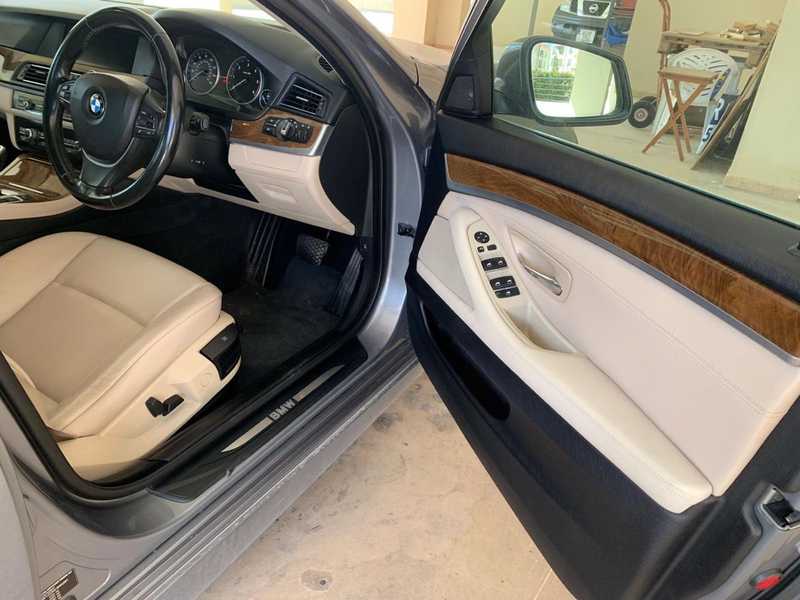 BMW 5-Series 2,0L 2011