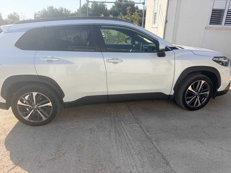 2024 Toyota Corolla Cross 5,0L 2024 Cyprus
