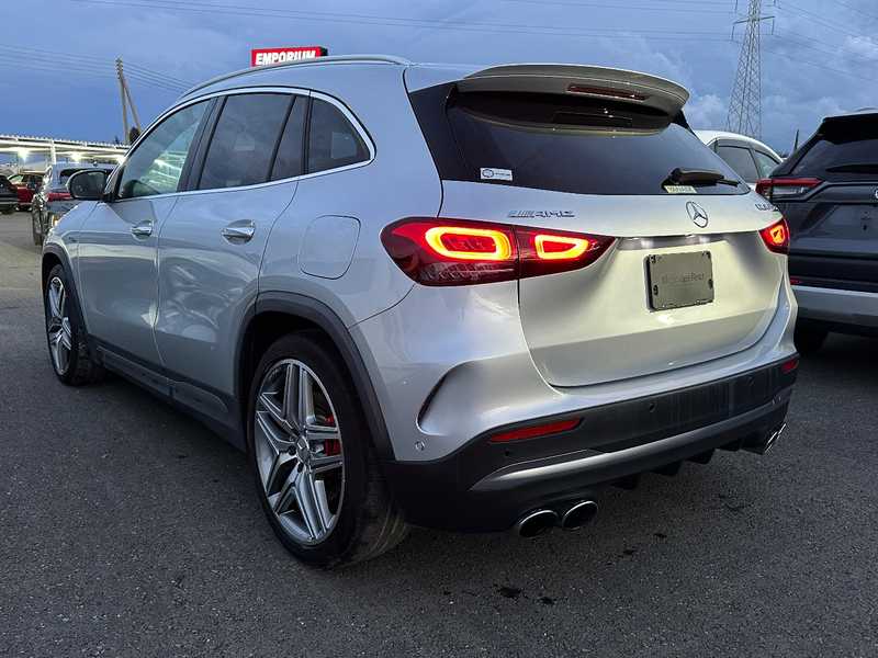 2024 Mercedes-Benz GLA 45 2,0L 2024 Cyprus