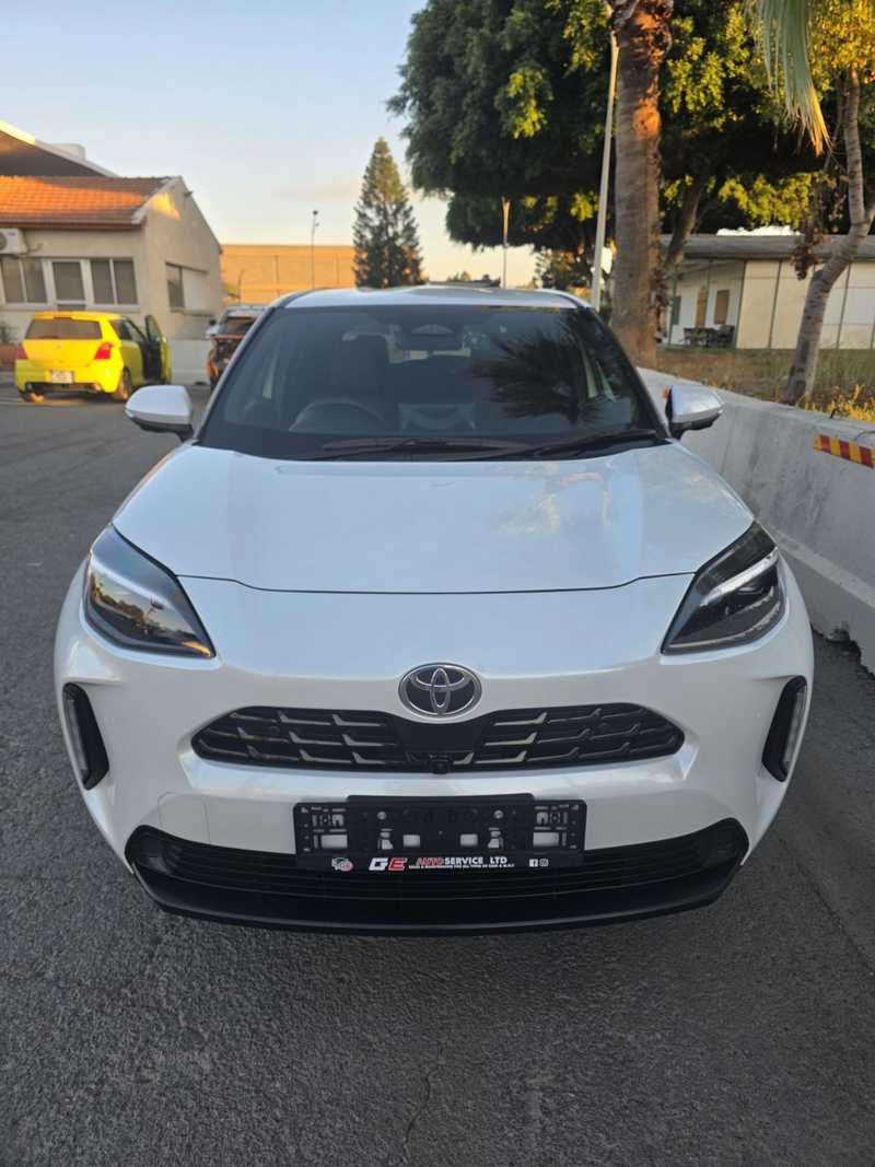 Toyota Yaris Cross 1,5L 2025