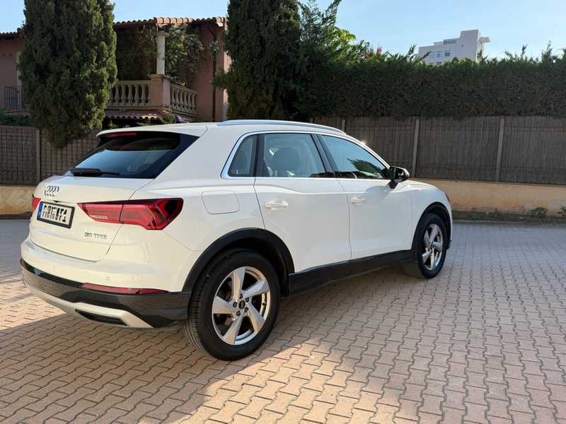 2022 Audi Q3 1,5L 2022 Cyprus