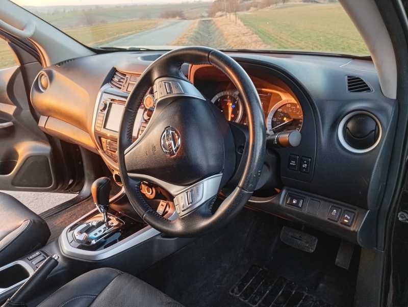 2017 Nissan Navara 2,3L 2017 Cyprus