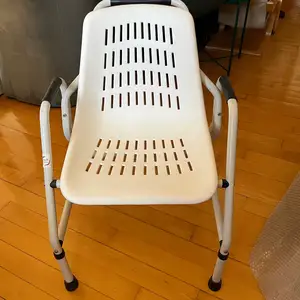 Elderly assistance chair + raised toilet seat, Επαρχία Λευκωσίας — Αγλαντζιά