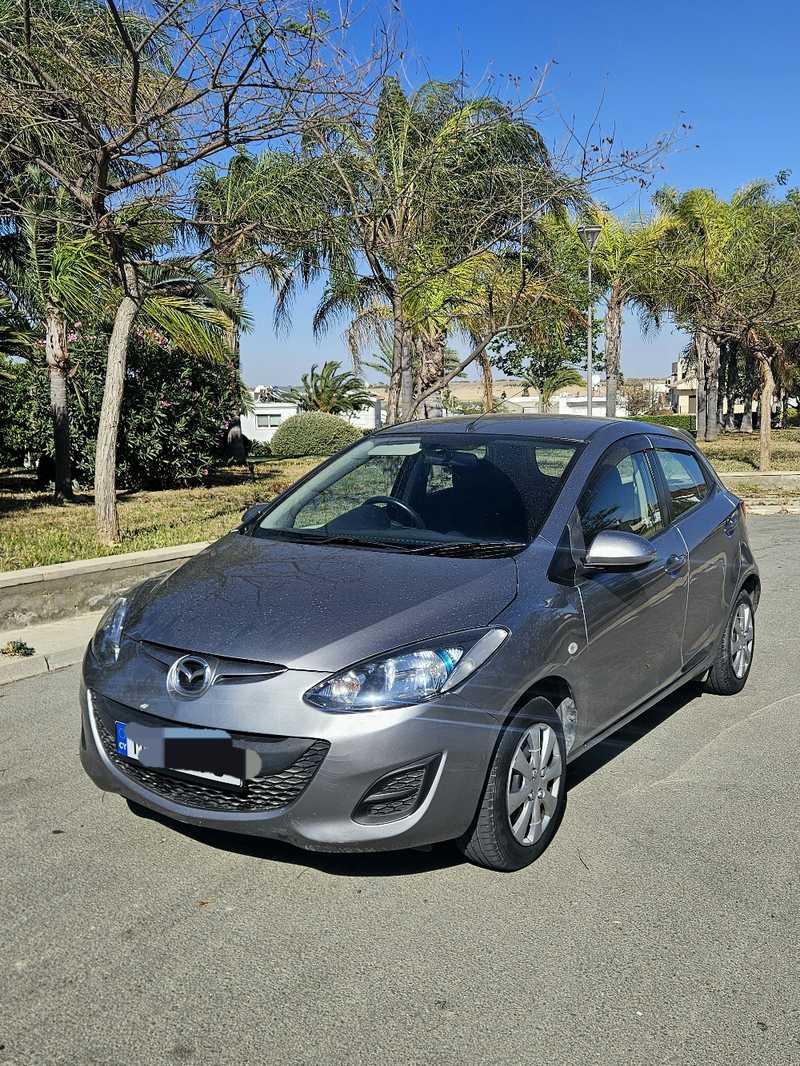 Mazda Demio 1,3L 2014