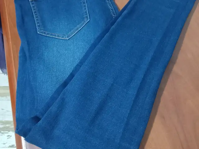 Jeans, Επαρχία Λεμεσού — Λεμεσός - Αγία Ζώνη