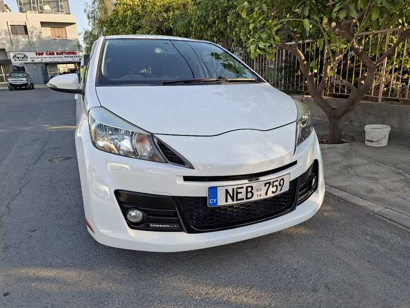 2014 Toyota Yaris 1,5L 2014 Cyprus