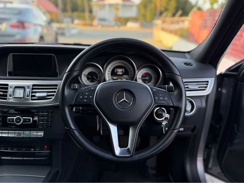 2013 Mercedes-Benz E-Class 2,2L 2013 Cyprus