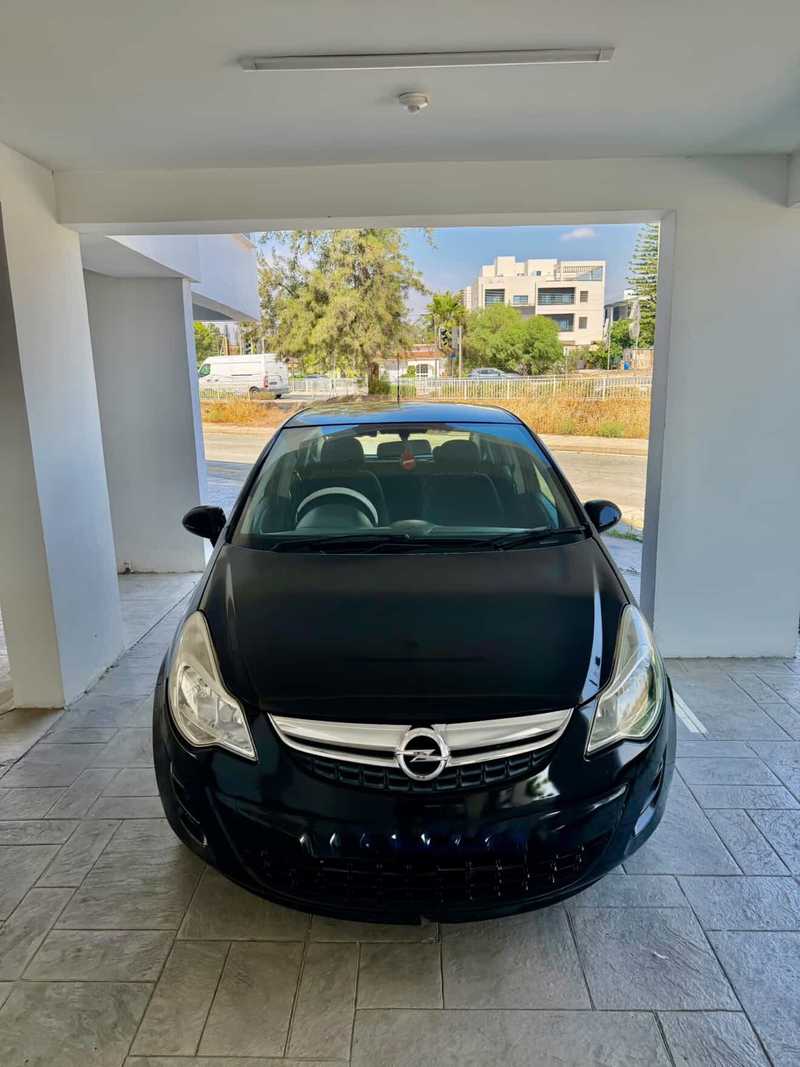 2011 Opel, Vauxhall Corsa 1,4L 2011 Cyprus