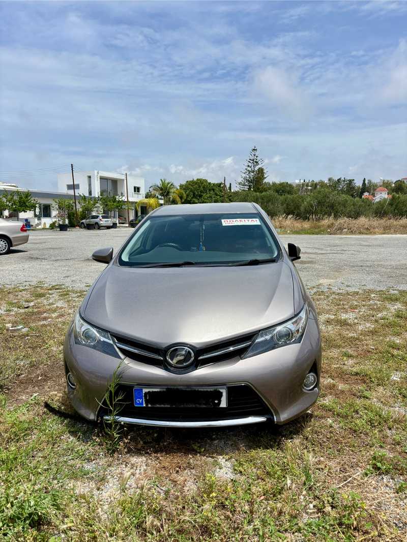 Toyota Auris 1,6L 2013