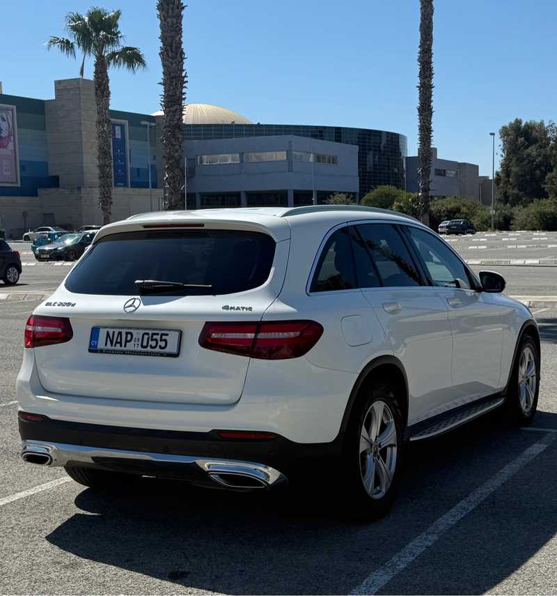 2017 Mercedes-Benz GLC-Class 2,0L 2017 Cyprus