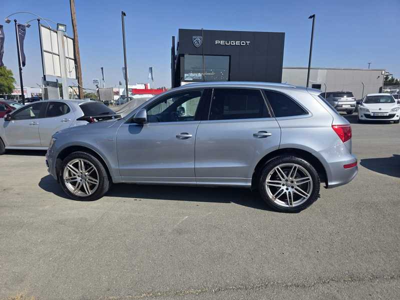 2009 Audi Q5 2,0L 2009 Cyprus