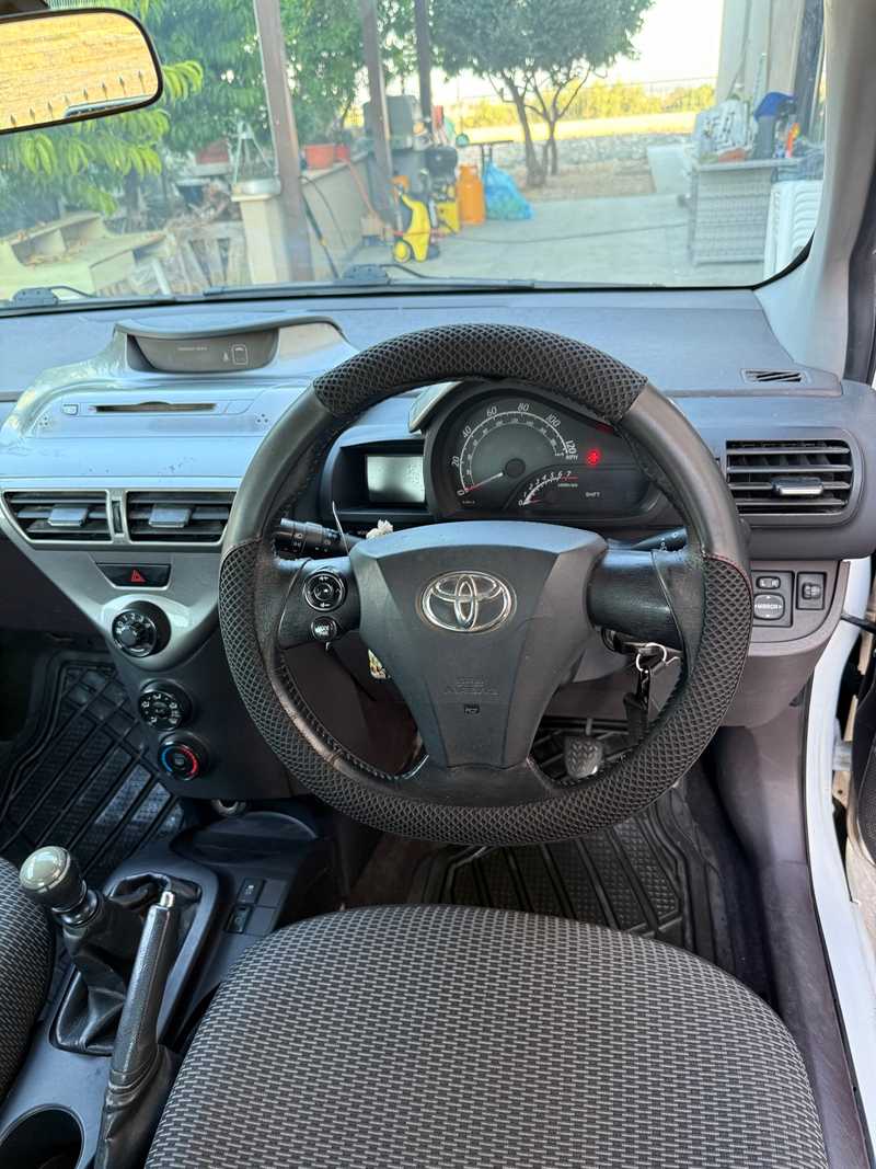 2009 Toyota IQ 1,0L 2009 Cyprus