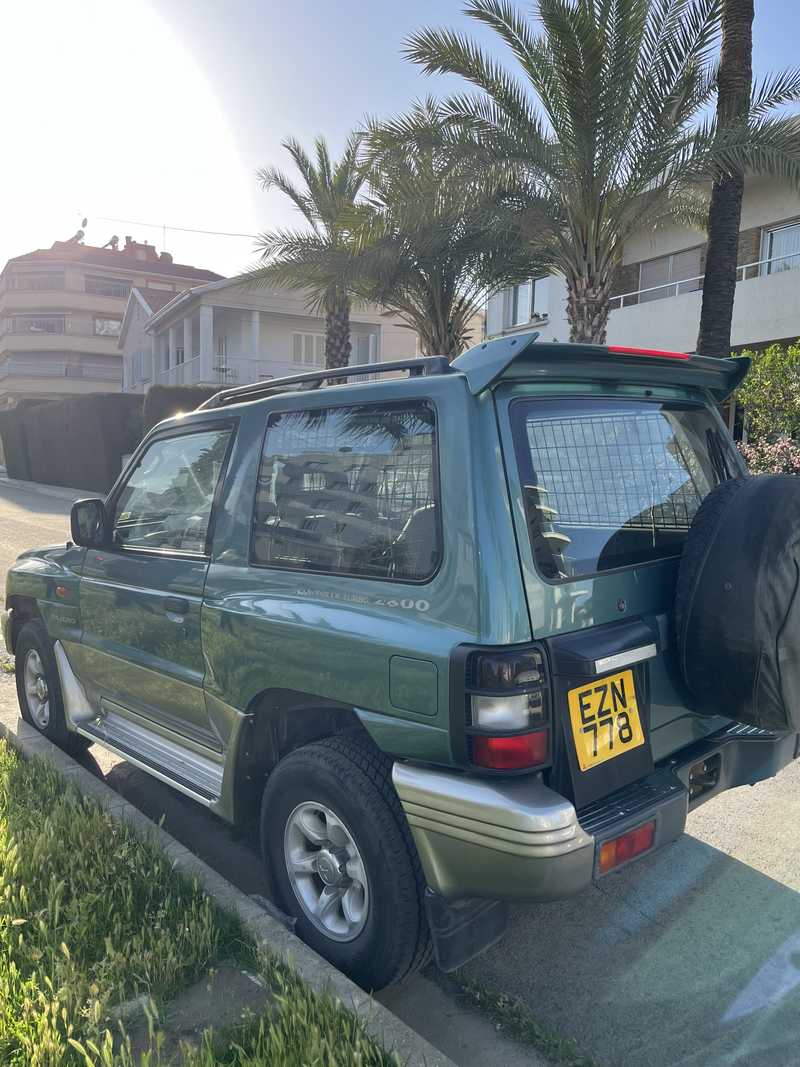 2000 Mitsubishi Pajero 2,8L 2000 Cyprus