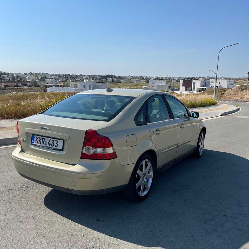 2005 Volvo S40 1,6L 2005 Cyprus