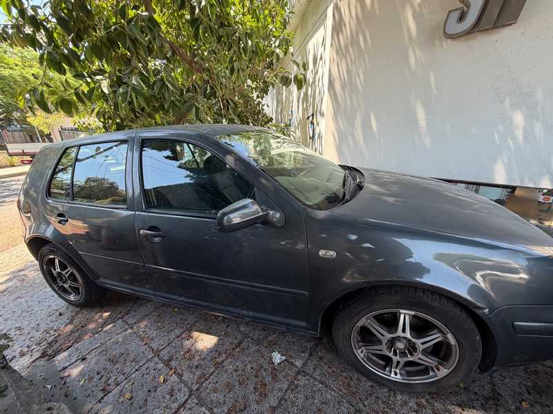 2002 Volkswagen Golf 1,4L 2002 Cyprus