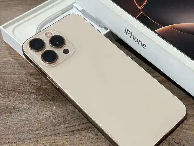 Iphone 16 pro max 256gb 89 battery, Επαρχία Λευκωσίας — Λατσιά - Άγιος Ελευθέριος