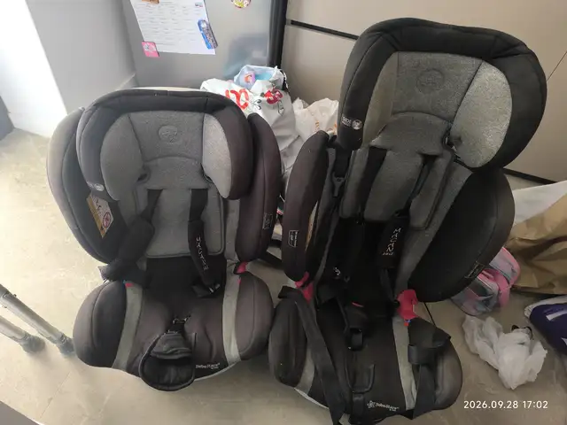 2 isofix car seats used, Larnaca — Anglisides