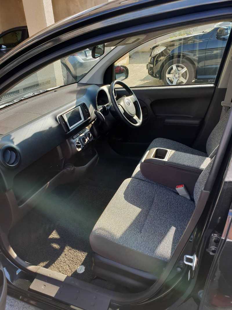 Toyota Passo 1,0L 2014