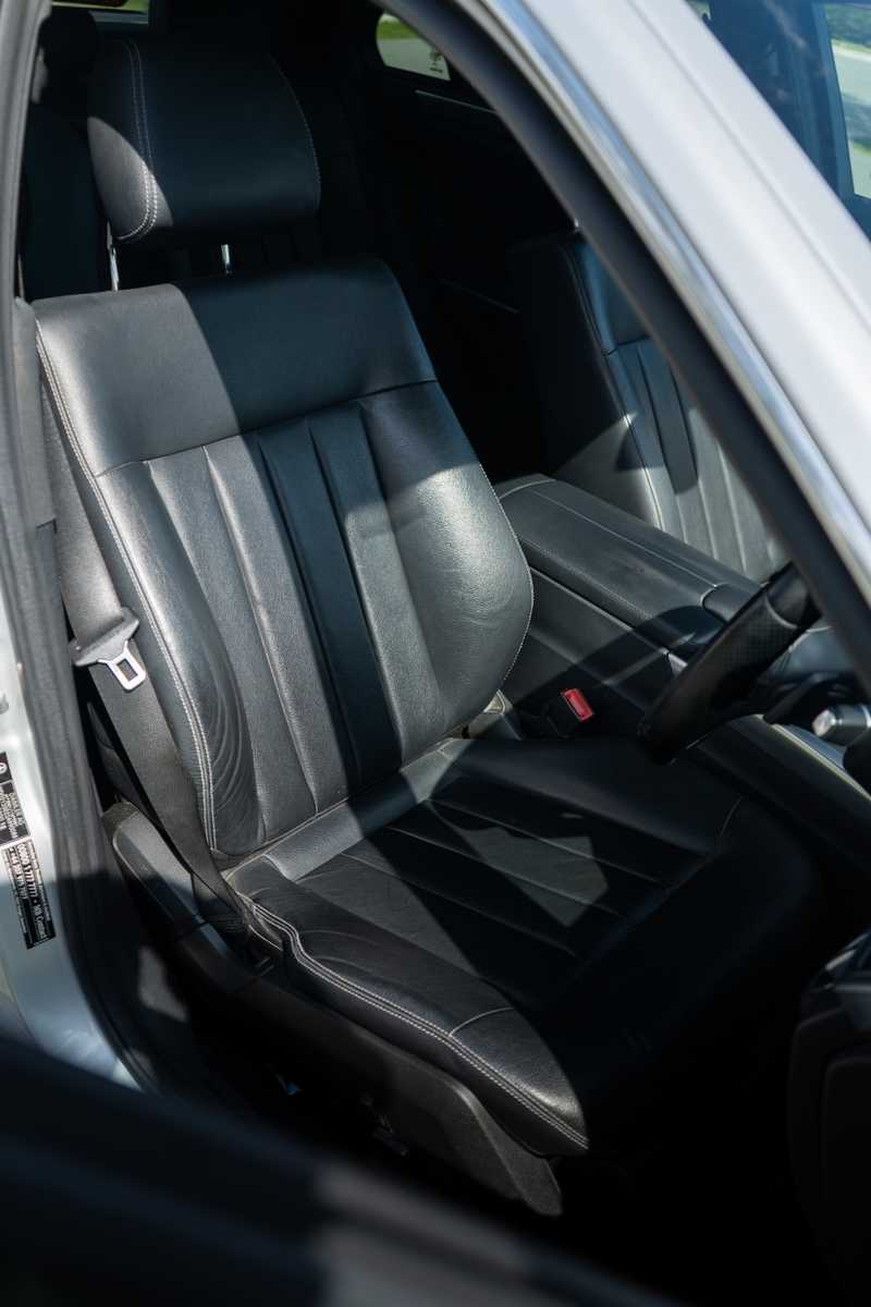 2014 Mercedes-Benz E-Class 2,2L 2014 Cyprus