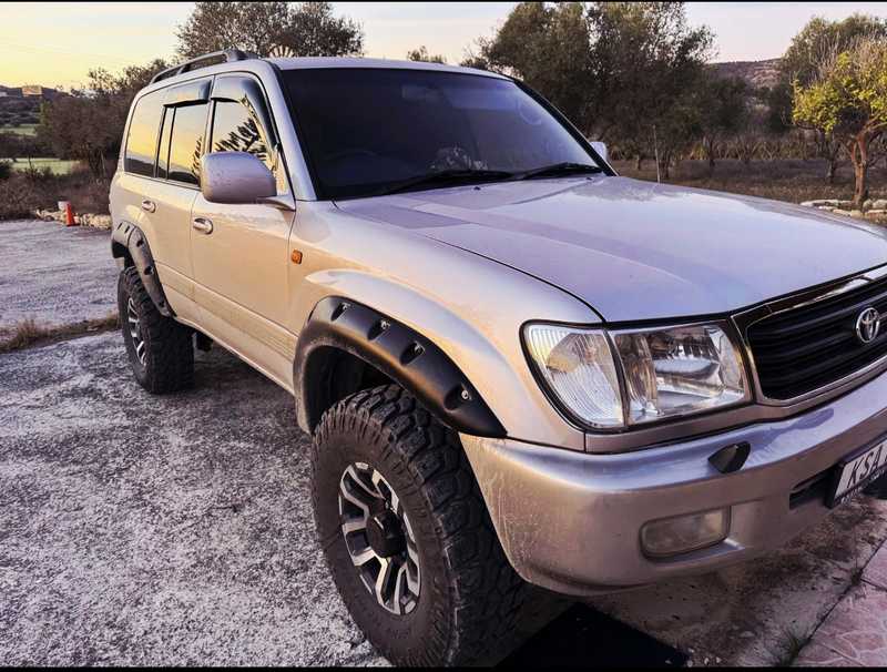 2003 Toyota Land Cruiser Prado 4,3L 2003 Cyprus