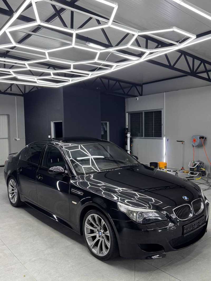 2006 BMW M5 5,0L 2006 Cyprus