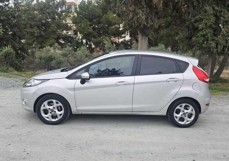 Ford Fiesta 0,4L 2011