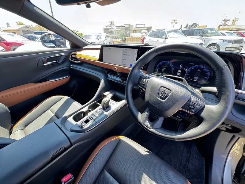 2023 Toyota Crown 2,4L 2023 Cyprus