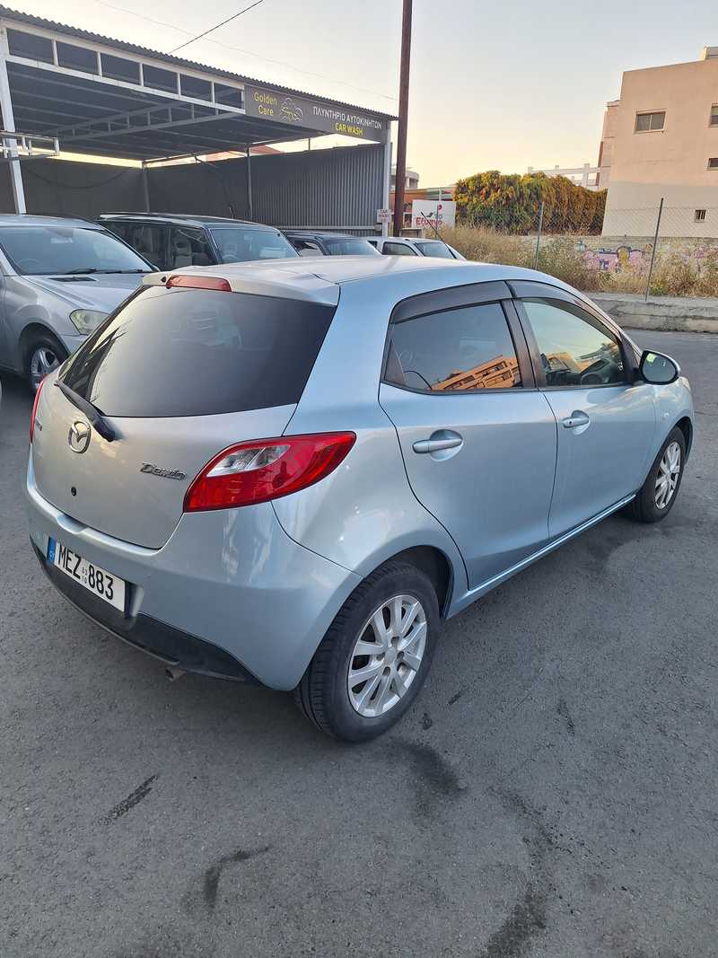 2010 Mazda Demio 1,3L 2010 Cyprus