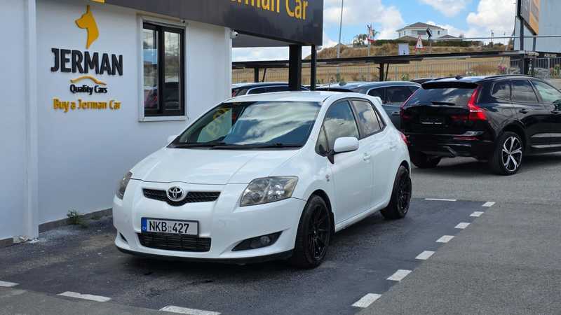 2008 Toyota Auris 2,2L 2008 Cyprus