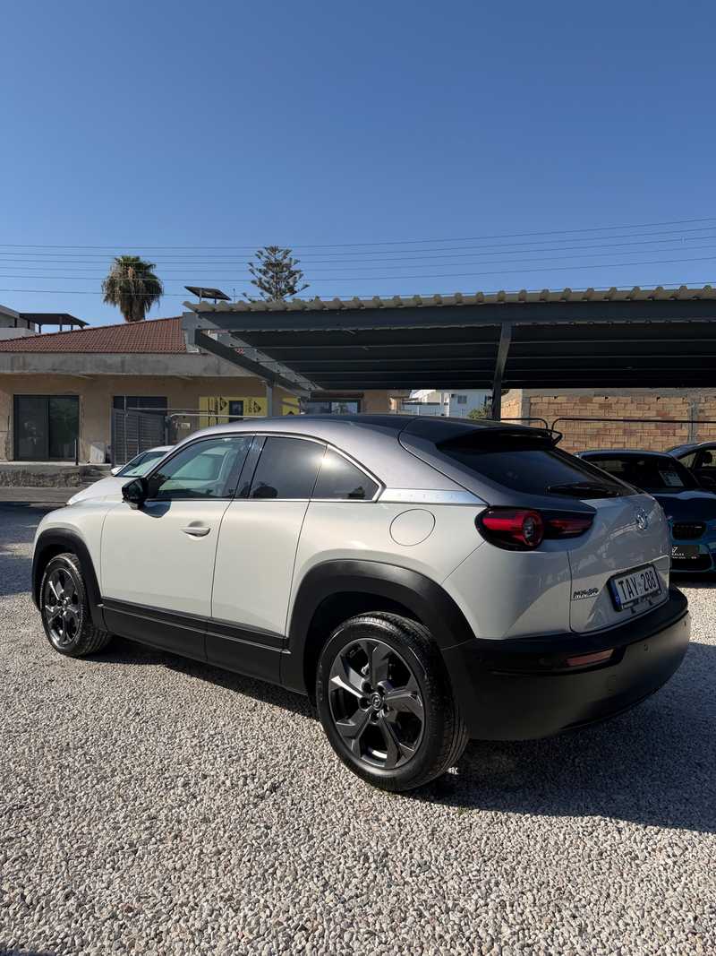 2021 Mazda ΜΧ-30 2,0L 2021 Cyprus