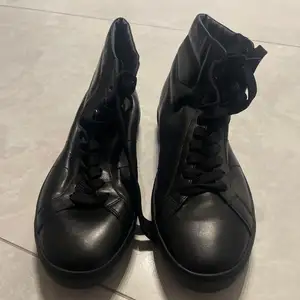 Tods shoes size 43, Limassol — Limassol - Katholiki