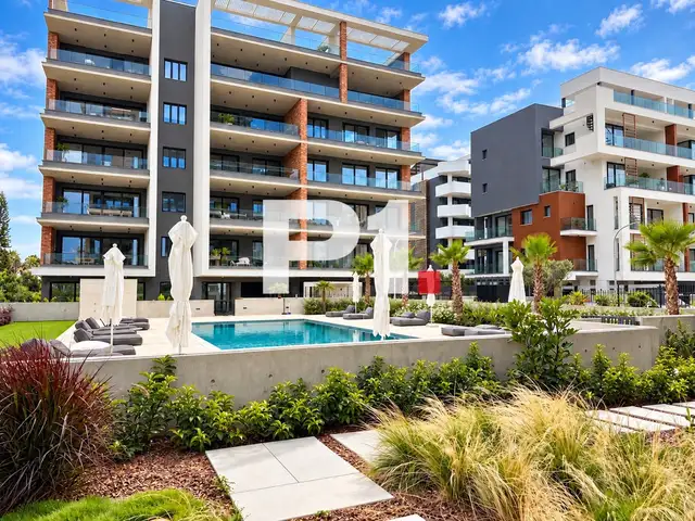 6 and more-bedroom penthouse for sale, Limassol — Germasogeia Tourist Area