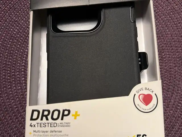 Otterbox defender for iphone 13 pro, Paphos — Chlorakas
