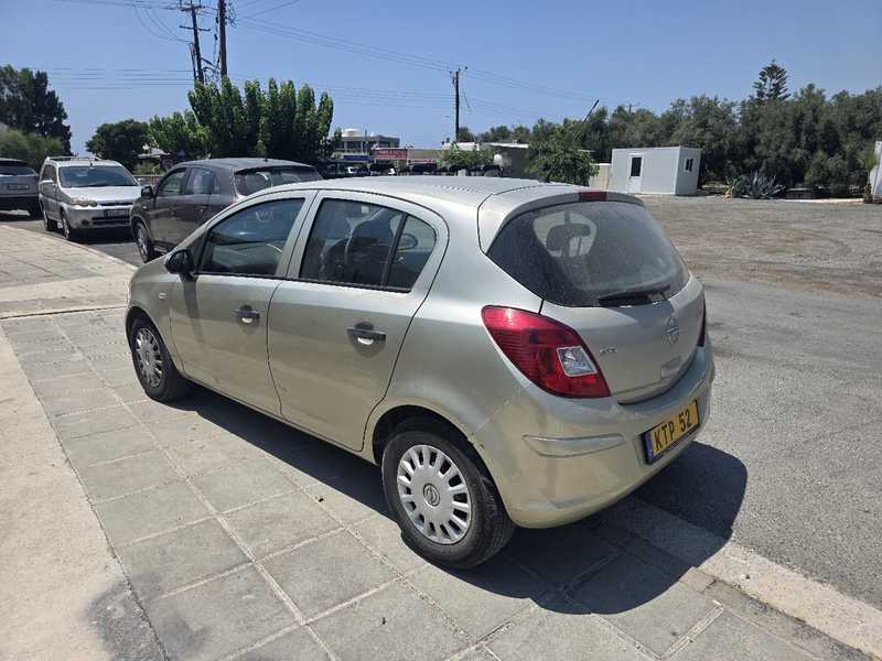 2009 Opel, Vauxhall Corsa 1,2L 2009 Cyprus