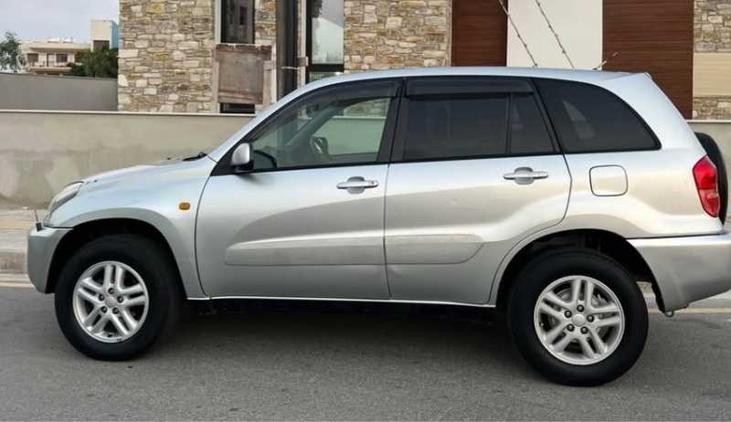 2001 Toyota RAV4 2,0L 2001 Cyprus