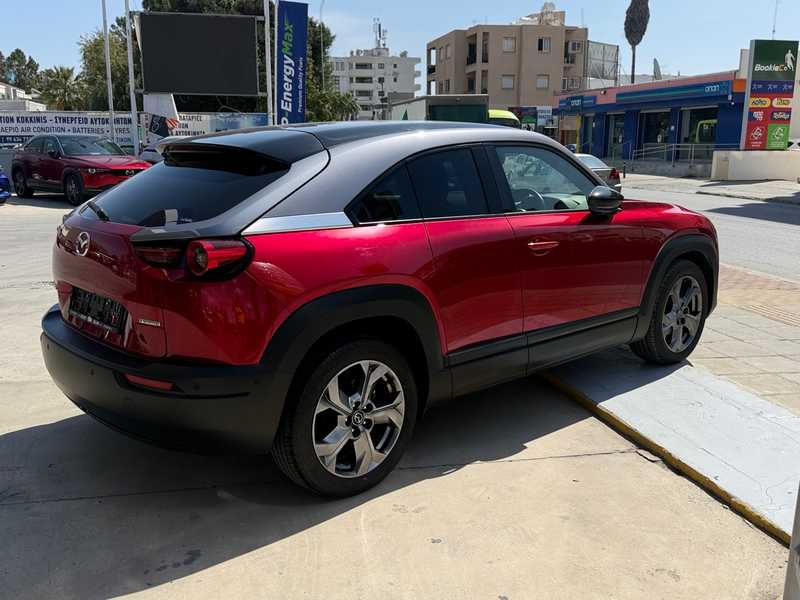 2022 Mazda ΜΧ-30 2,0L 2022 Cyprus